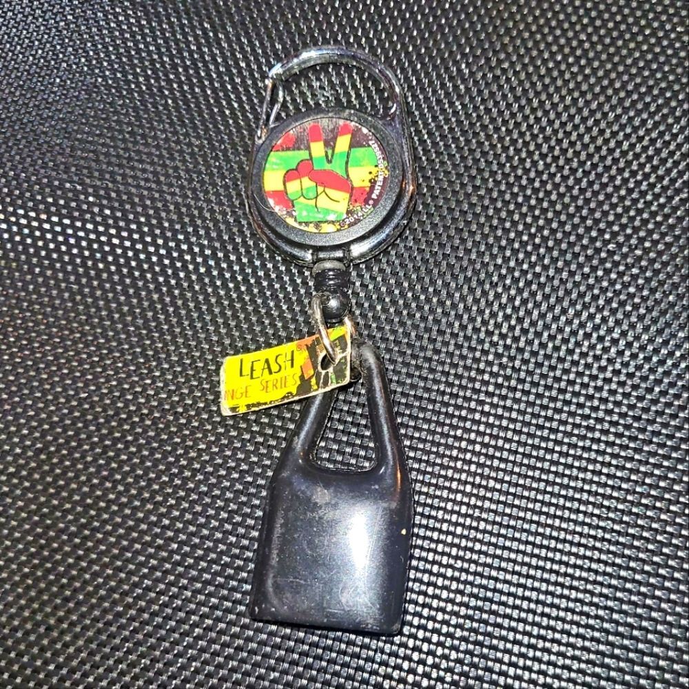 Original Grunge Series Lighter Leash